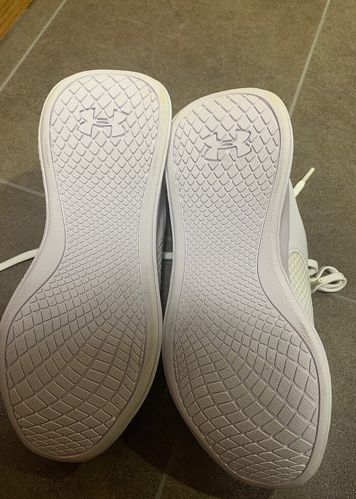UNDER ARMOUR  AYAKKABI ( orjinal ) - Görsel 2