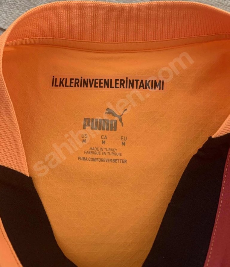 Kısa Kollu Galatasaray İmzalı Forma - Görsel 3