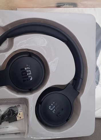 JBL TUNE 600 BT SIYAH VE LACİVERT 