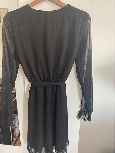 Trendyol & Milla Siyah kuşaklı elbise