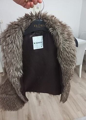 Kısa tüylü yelek 
