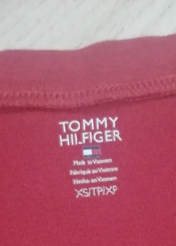 xs Beden kırmızı Renk Tommy Hilfiger Kırmızı Kadın Tişört