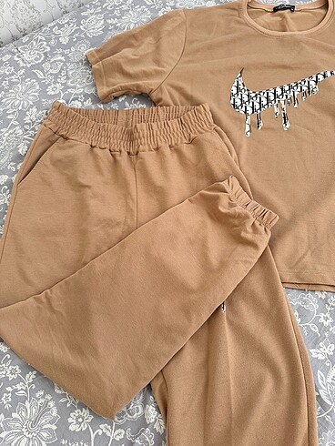 xl Beden camel Renk Eşofman takımı
