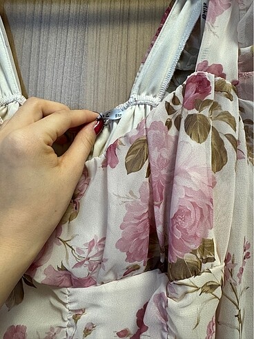 Kısa elbise - Görsel 3