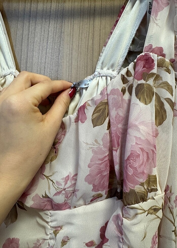 Kısa elbise - Görsel 3