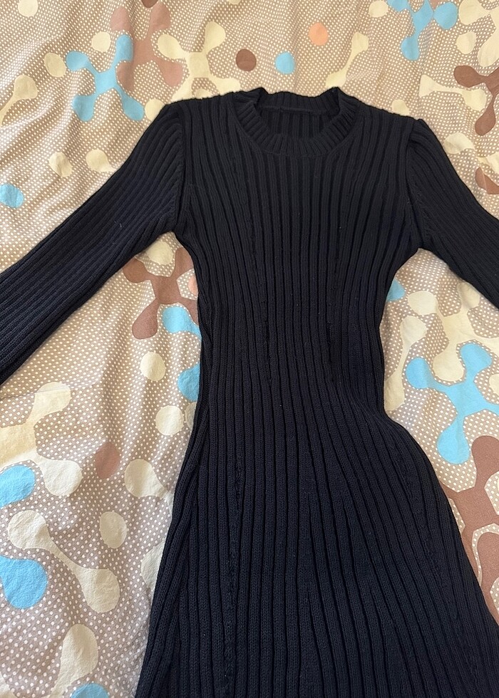 Kısa triko elbise - Görsel 2