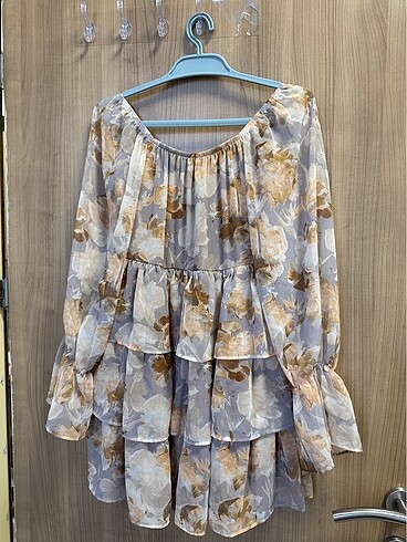 Kısa elbise - Görsel 4