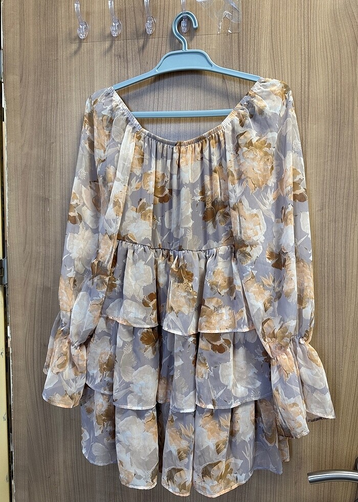 Kısa elbise - Görsel 4