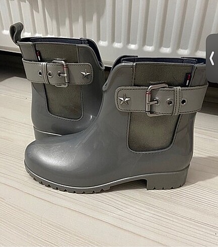 36 Beden gri Renk Tommy hilfiger yağmur botu