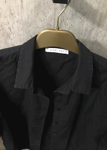 Siyah gömlek - Görsel 2