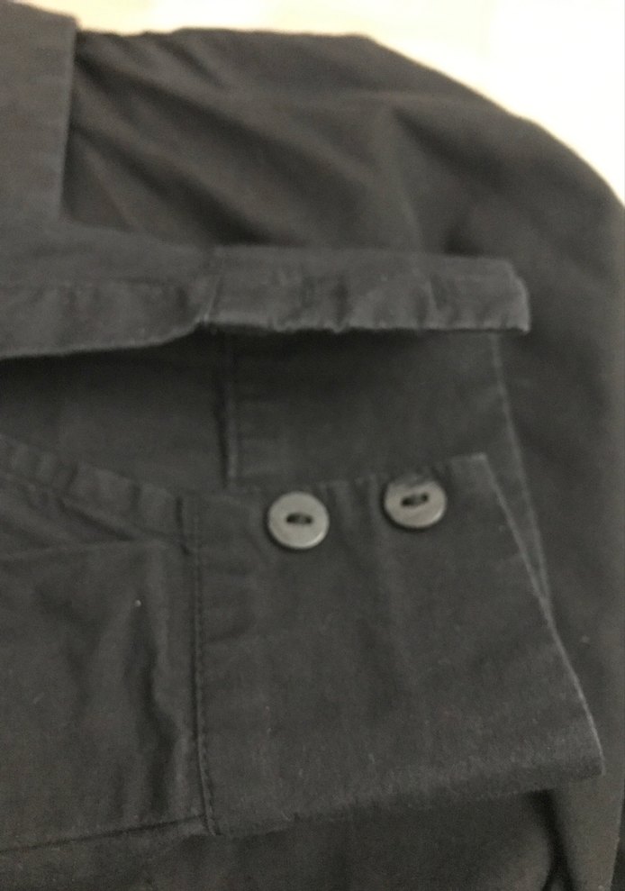 Siyah gömlek - Görsel 3