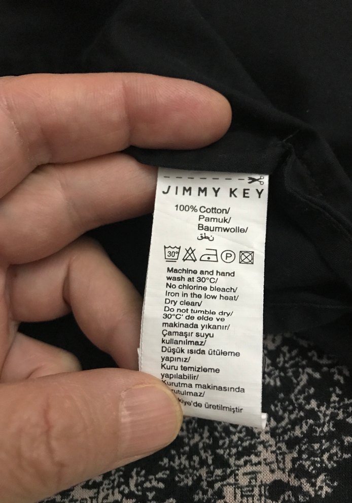 Siyah gömlek - Görsel 4