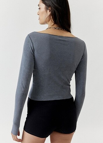 UO KADIN T-SHİRT 