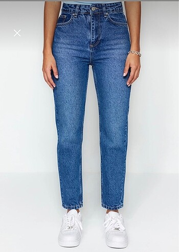 xl Beden mavi Renk TRENDYOLMİLLA mavi yüksek bel mom jeans