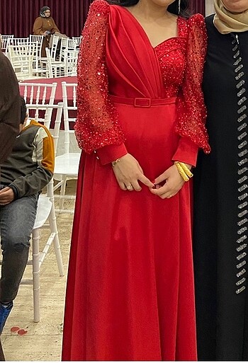 40 Beden kırmızı Renk Abiye