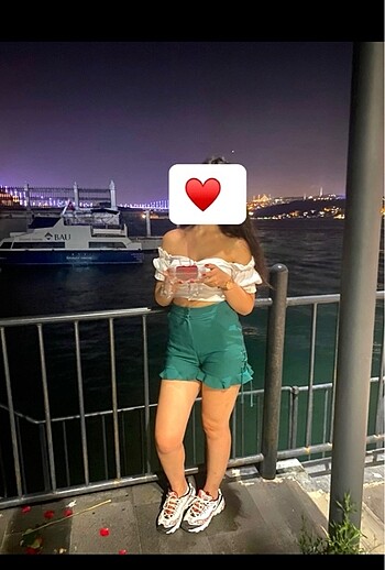 Beyaz crop