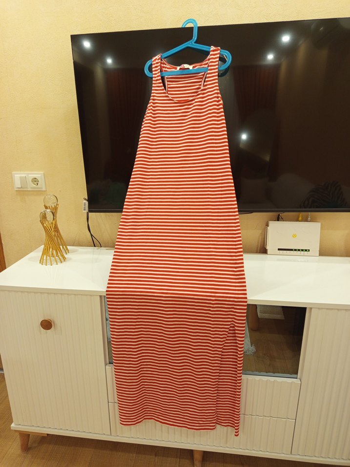 Kırmızı Çizgili Askılı elbise - Görsel 5