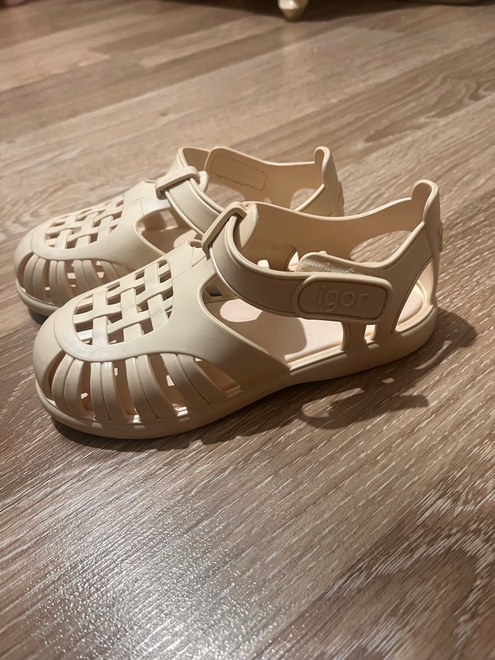 Kız Çocuk Beyaz Tokalı Sandalet - Görsel 2