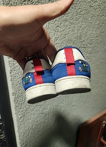 27 Beden mavi Renk Adidas spor ayakkabi