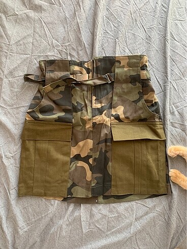 Bershka Kamuflaj Etek