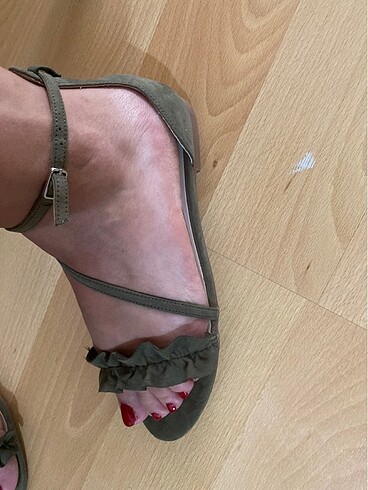 38 Beden H&M sandalet
