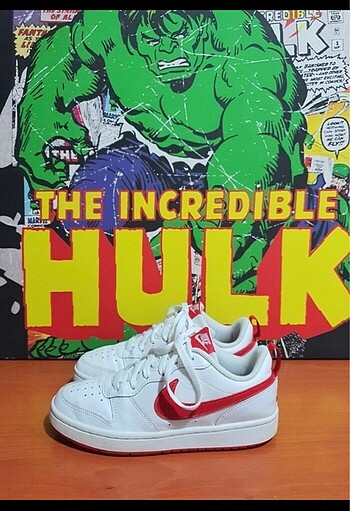 Nike spor ayakkabı kadın