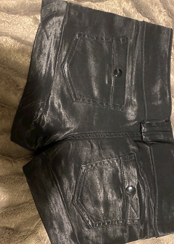 Düğmeli Siyah Deri saten özel mini şort Yeni - Görsel 9