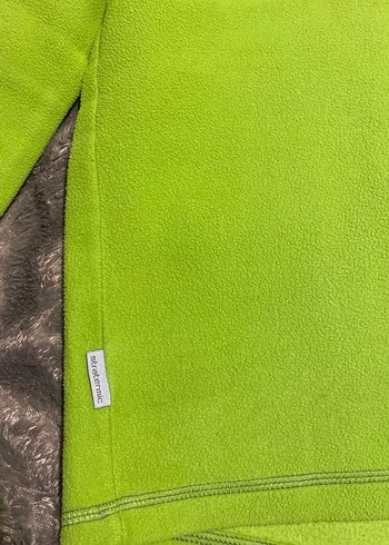 Erkek Yeşil Fermuarlı Yarım Boğazlı Polar - Görsel 4