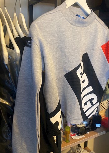 Adidas özel Seri GriBaskılı Kadın Sweatshirt Velcro Detayl sıfır - Görsel 6