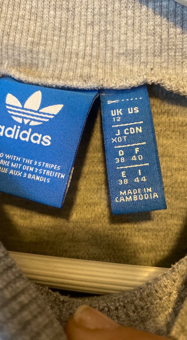 Adidas özel Seri GriBaskılı Kadın Sweatshirt Velcro Detayl sıfır - Görsel 5