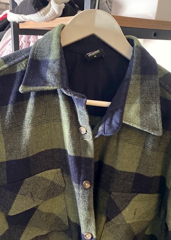 Düğmeli Yeşil erkek/ kadın yün gömlek - Görsel 13