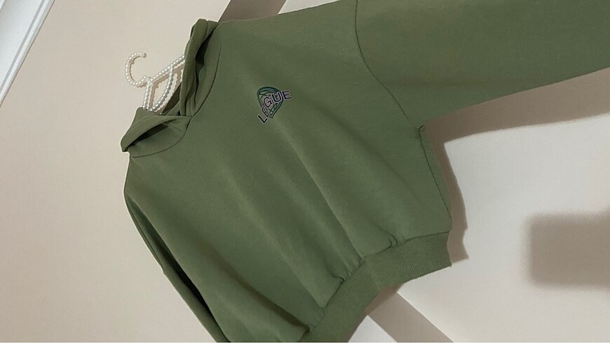 Trendyol & Milla Oversize Crop sweatshirt