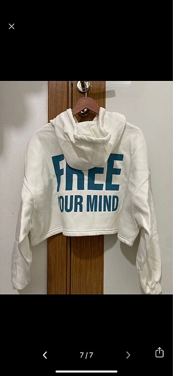 m Beden crop sweat