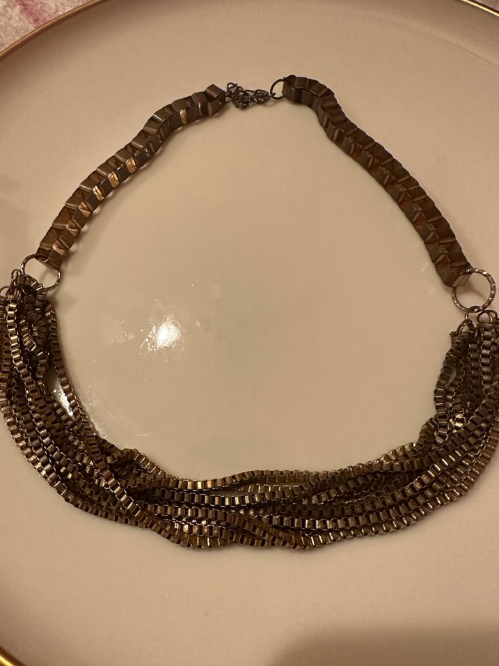 Uzun Zincir Detaylı Altın Kadın Kolye - Görsel 4