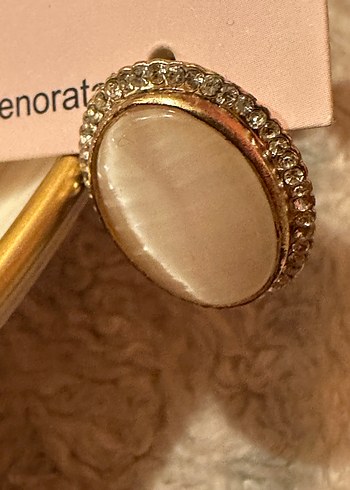 Bej Mini Payetli Vintage Küpe - Görsel 3