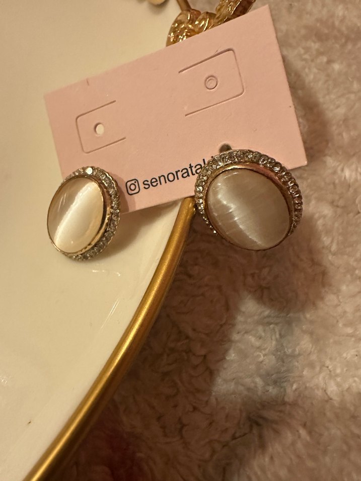 Bej Mini Payetli Vintage Küpe - Görsel 2