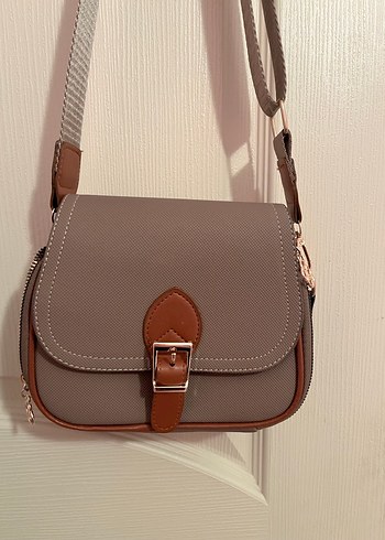 Bej Deri Tokalı Kadın Çantası - Görsel 2