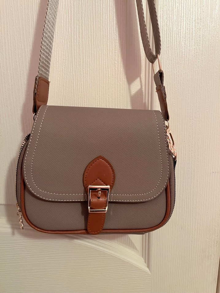 Bej Deri Tokalı Kadın Çantası - Görsel 2