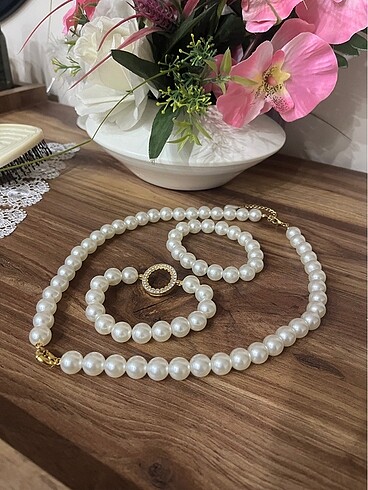  Beden beyaz Renk Kilit sistemli kolye çeyrek çerçeve ikili set bileklik