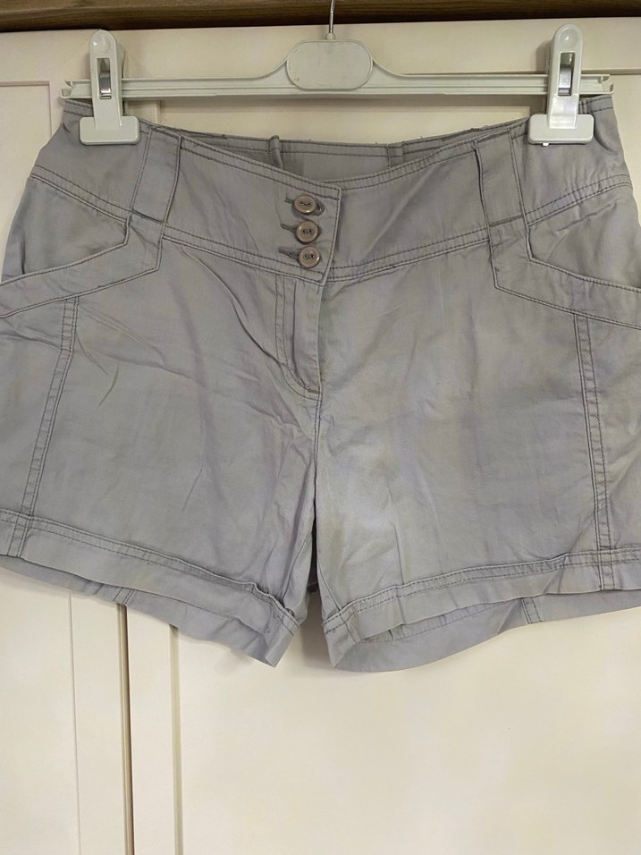 Düğmeli Gri Kadın Mini Keten Şort - Görsel 2
