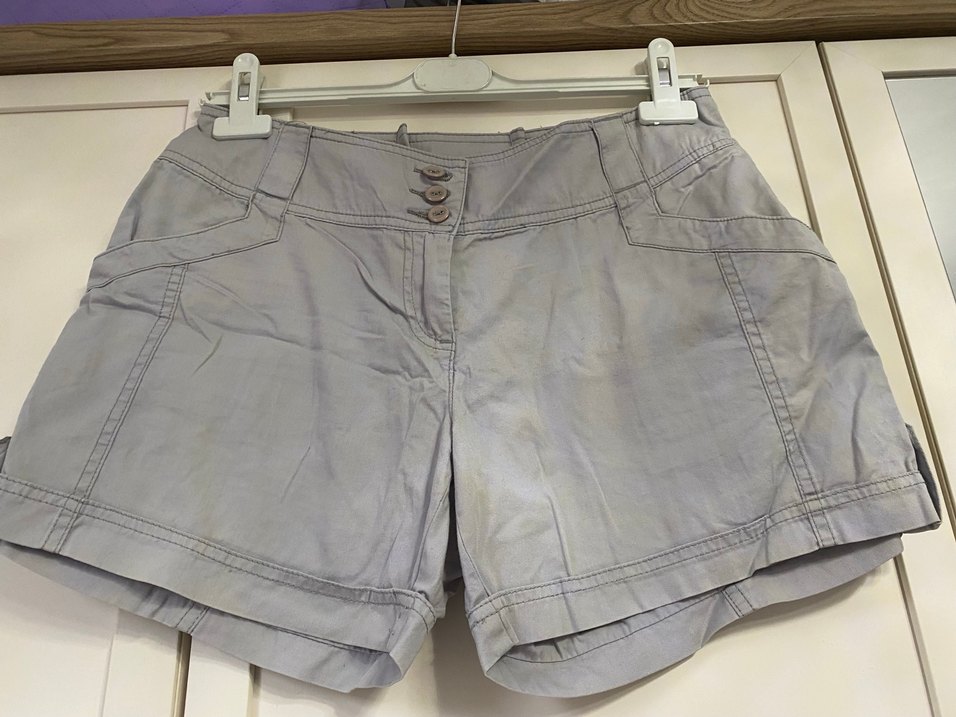 Düğmeli Gri Kadın Mini Keten Şort - Görsel 3