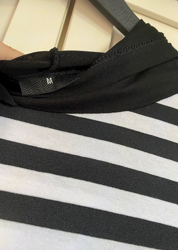 Çizgili Mickey Mouse Baskılı Tişört - Görsel 4