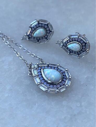 Beden Opal Taşlı İthal Gümüş 2?li Set