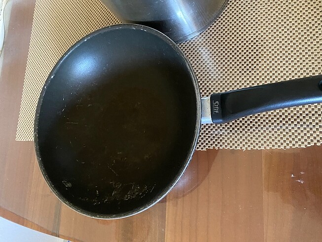 Wok tava