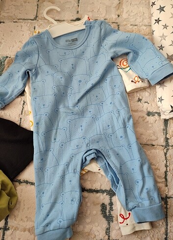 Erkek bebek ince uyku tulumu alttan çıt cıtlı