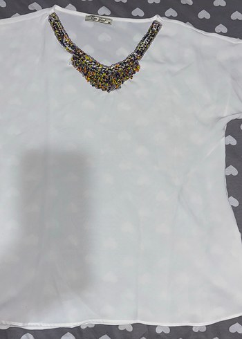 Boncuk Detaylı V Yaka Kadın Bluz - Görsel 2