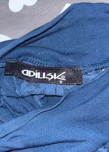 Dantel Detaylı Lacivert Kadın Kısa Kollu Bluz - Görsel 9