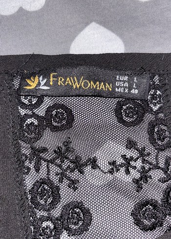 Kadın Siyah Dantel Detaylı V Yaka Bluz - Görsel 5