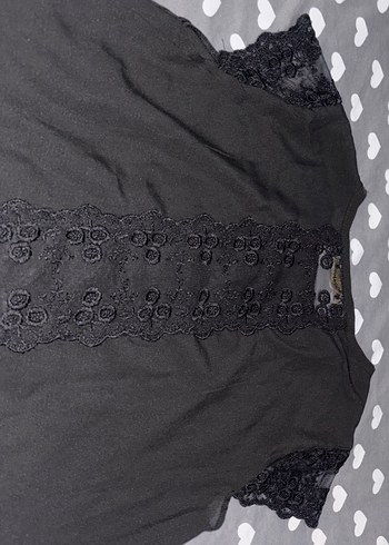 Kadın Siyah Dantel Detaylı V Yaka Bluz - Görsel 7