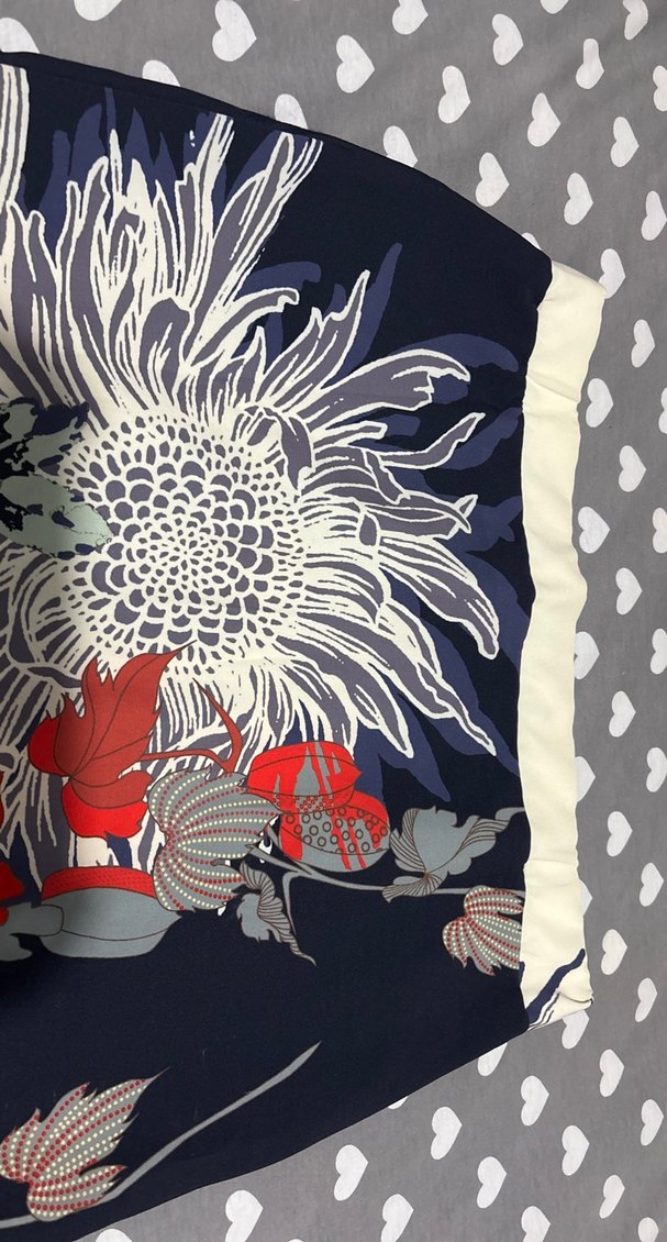 Çiçek Desenli Etek - Görsel 2